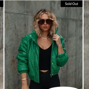 ***NWT*** VICI APRES CHIC faux leather bomber jacket!!!